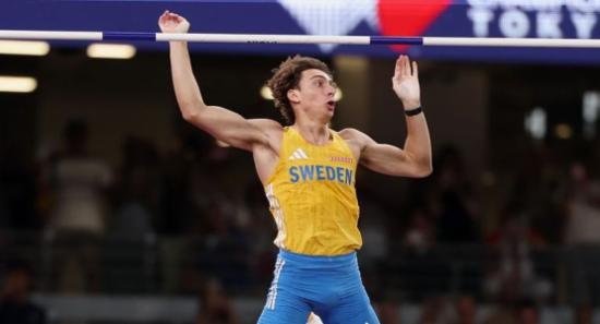 Duplantis Breaks World Pole Vault Record